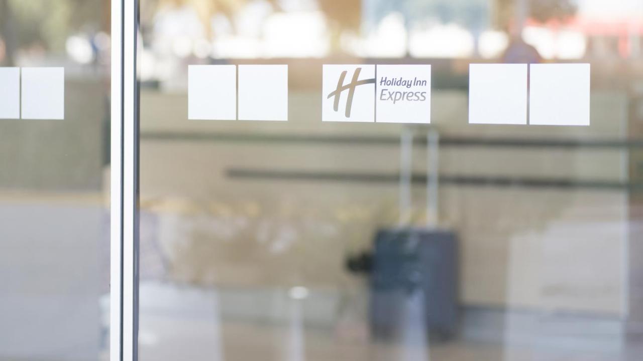 Holiday Inn Express Madrid-Getafe By Ihg Ngoại thất bức ảnh
