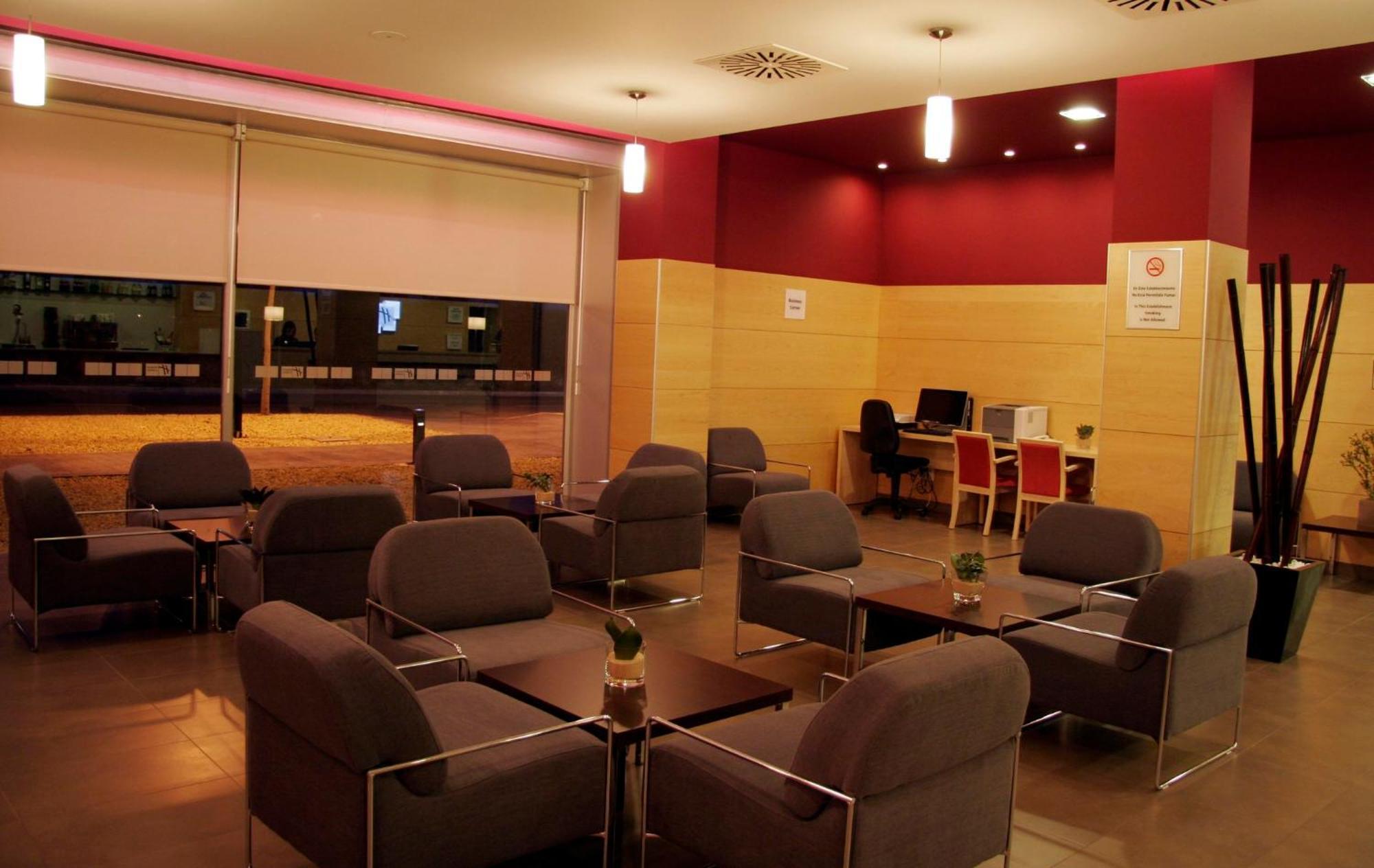 Holiday Inn Express Madrid-Getafe By Ihg Ngoại thất bức ảnh