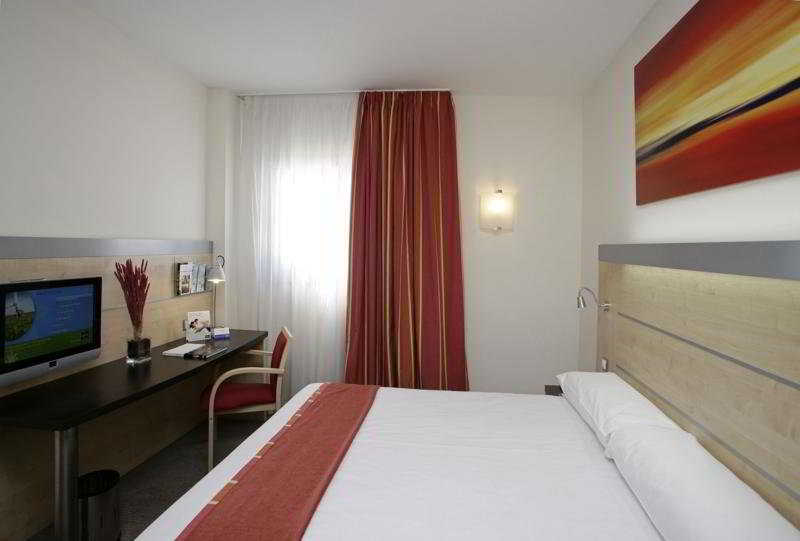 Holiday Inn Express Madrid-Getafe By Ihg Phòng bức ảnh
